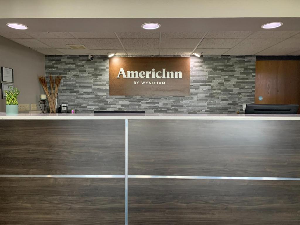 Americinn By Wyndham Stuart Exteriér fotografie