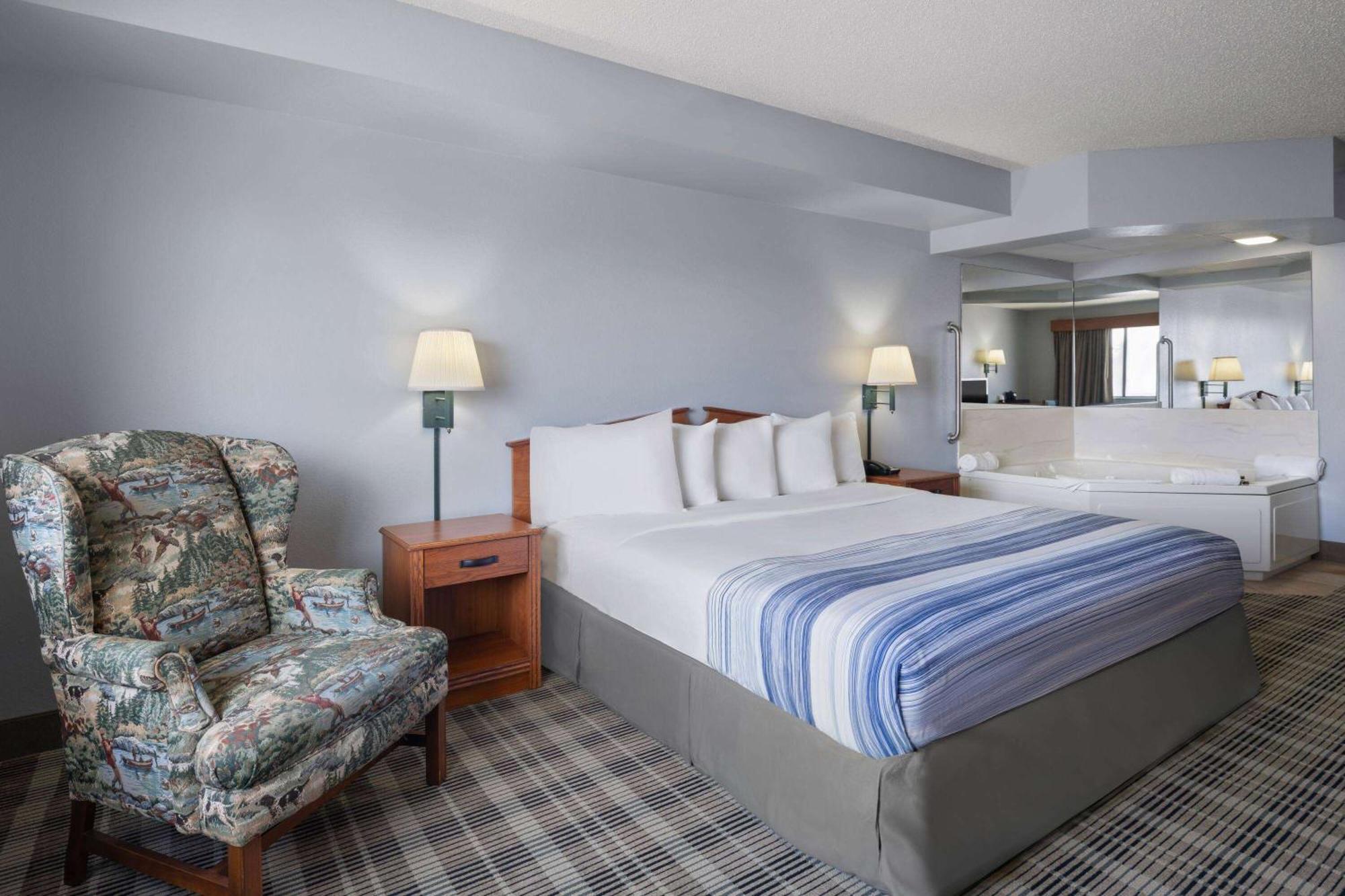 Americinn By Wyndham Stuart Exteriér fotografie